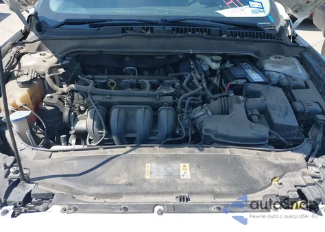 2014 Ford Fusion S из США, поврежденный, VIN 1FA6P0G74E5366844